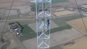 Guyed Tower 3